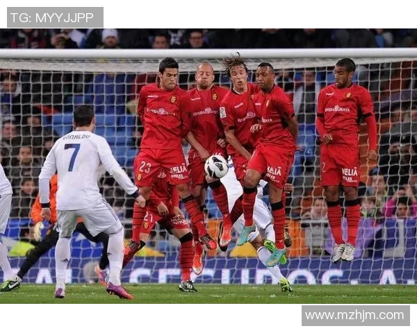 足球任意球人墙规则详解及其在比赛中的应用分析